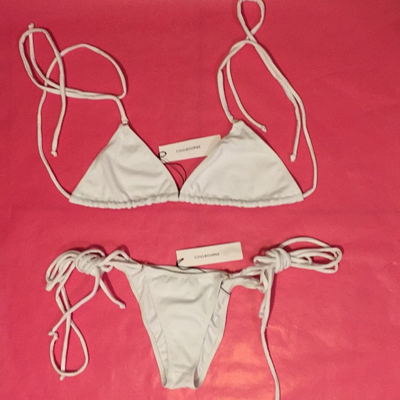 Coulbourne Other - Selling a large coulbourne BOA 2 piece NWT